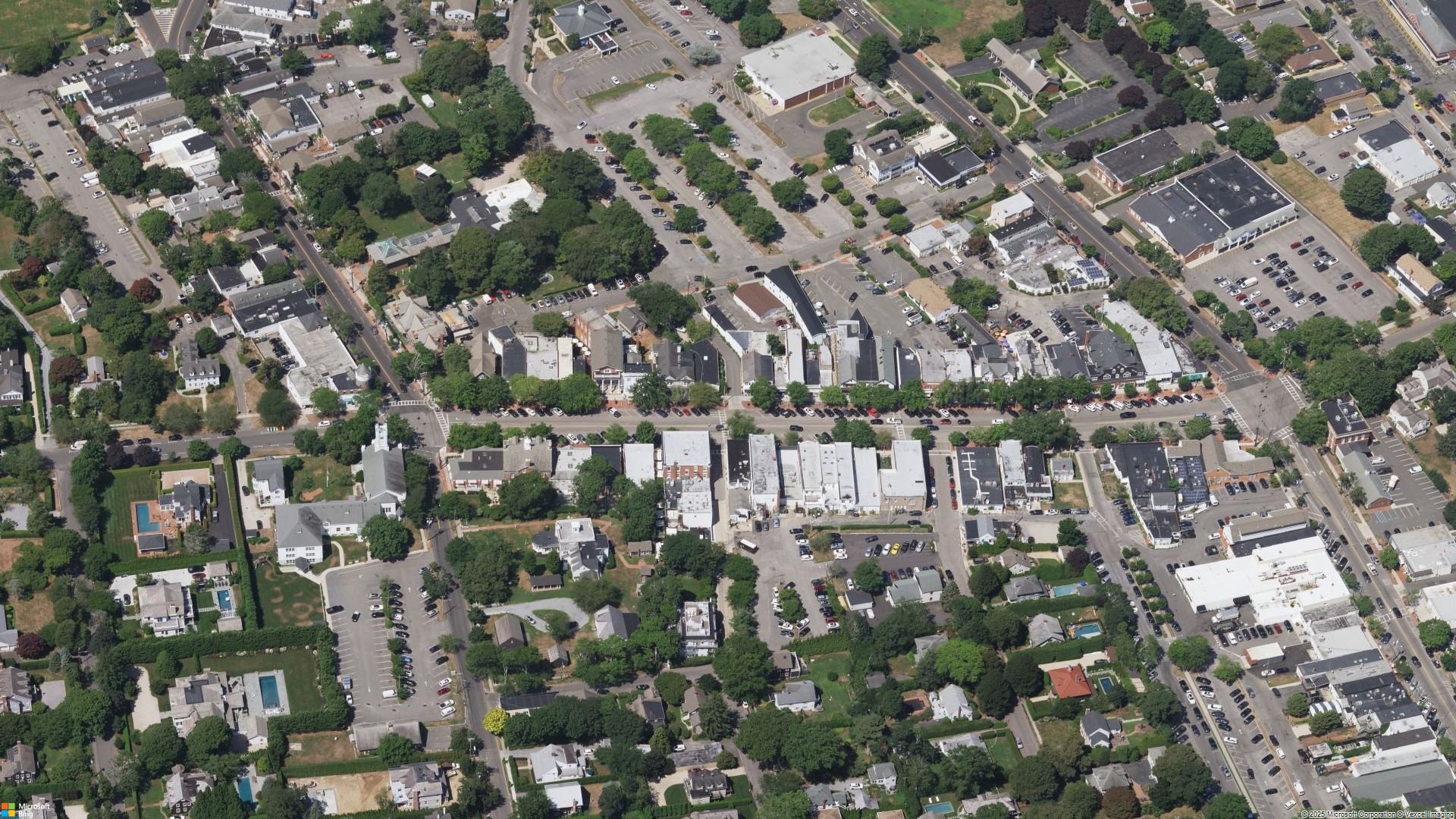 Overhead image of Southampton, NY.