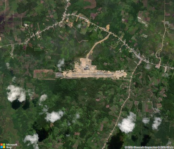 Взлётно-посадочная полоса Sintang Tebelian Airport