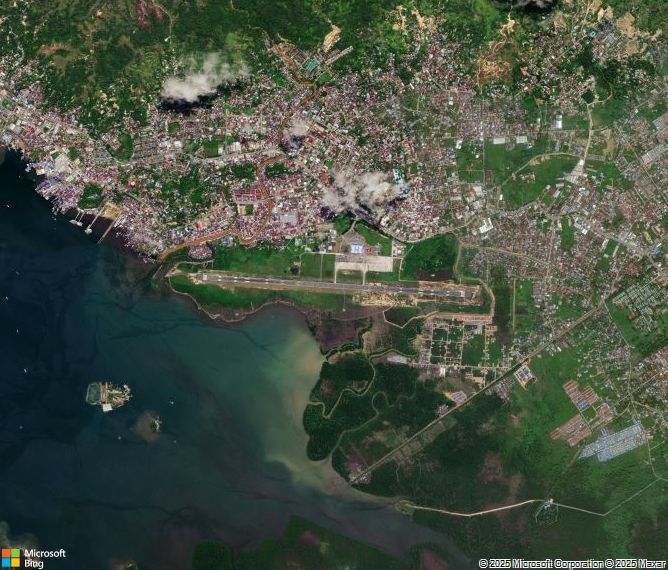 Взлётно-посадочная полоса Sorong Dominique Edward Osok Airport