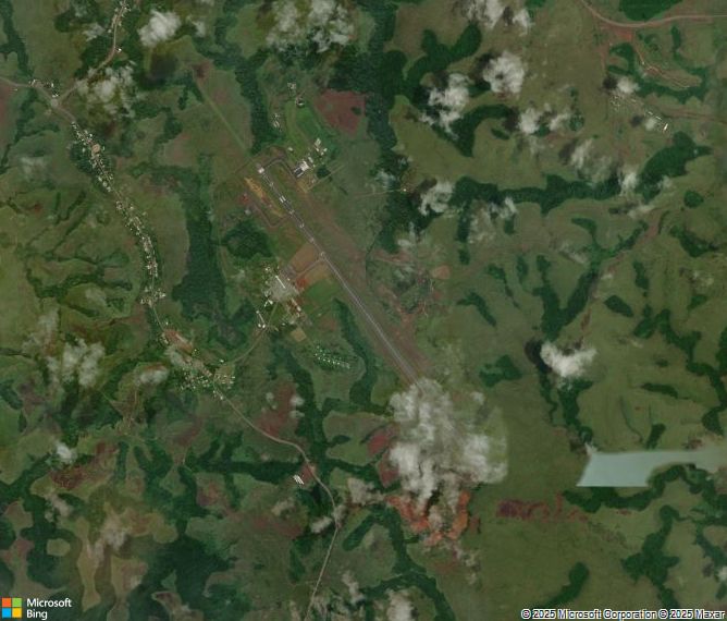Взлётно-посадочная полоса Franceville Mvengue Airport