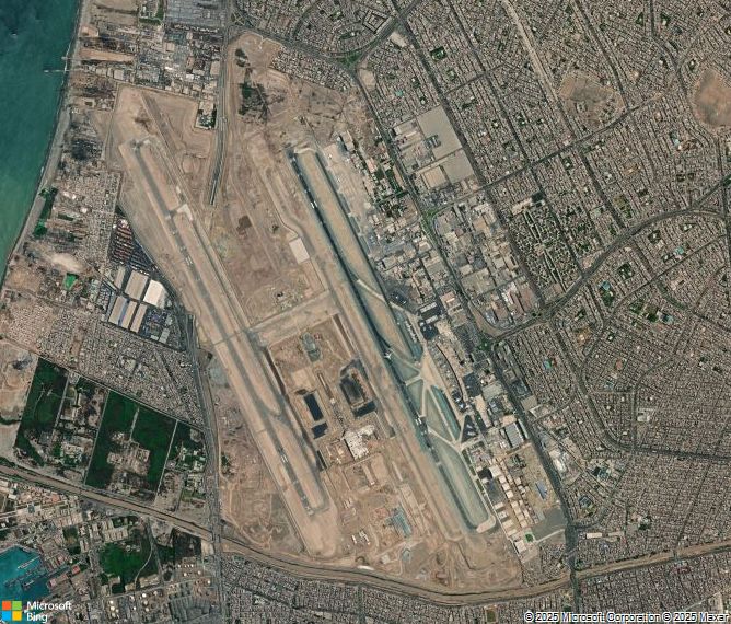 Взлётно-посадочная полоса Lima Jorge Chavez International Airport