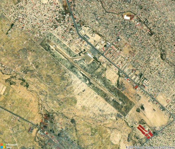 Взлётно-посадочная полоса Benguela Airport