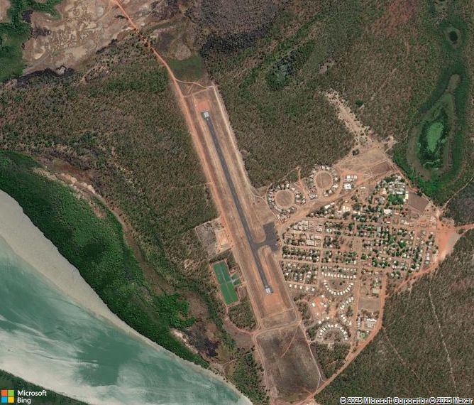 Взлётно-посадочная полоса Aurukun Airport