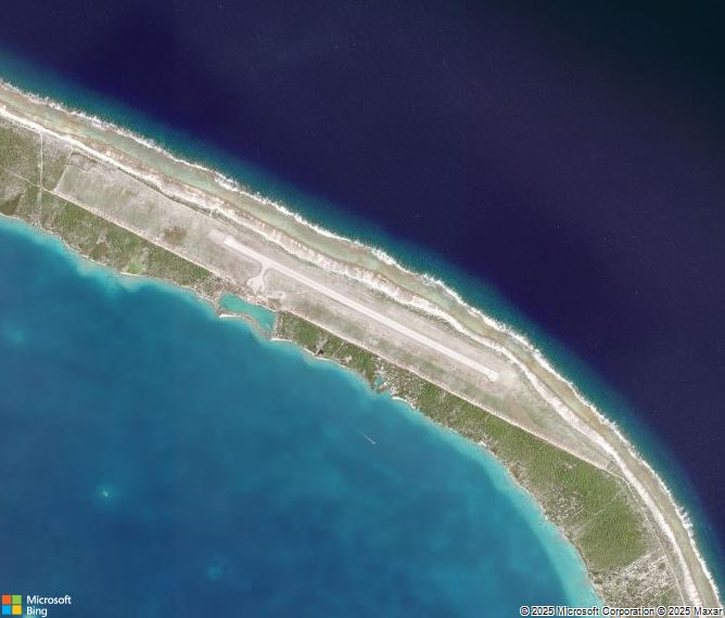 Взлётно-посадочная полоса Arutua Airport