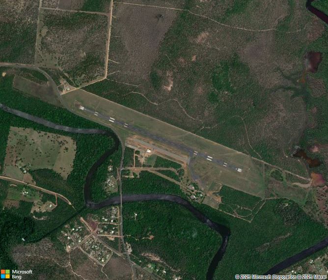 Взлётно-посадочная полоса Cooktown Airport