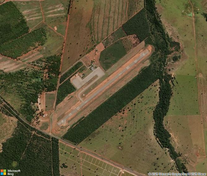 Взлётно-посадочная полоса Barra do Garcas Airport