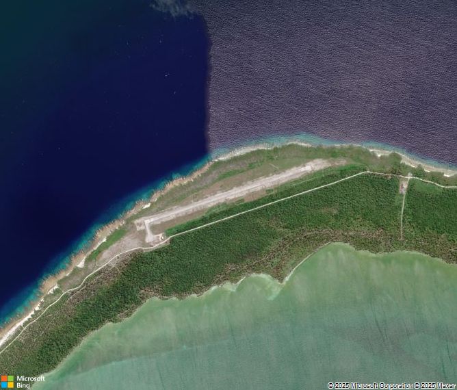 Взлётно-посадочная полоса Niau Airport