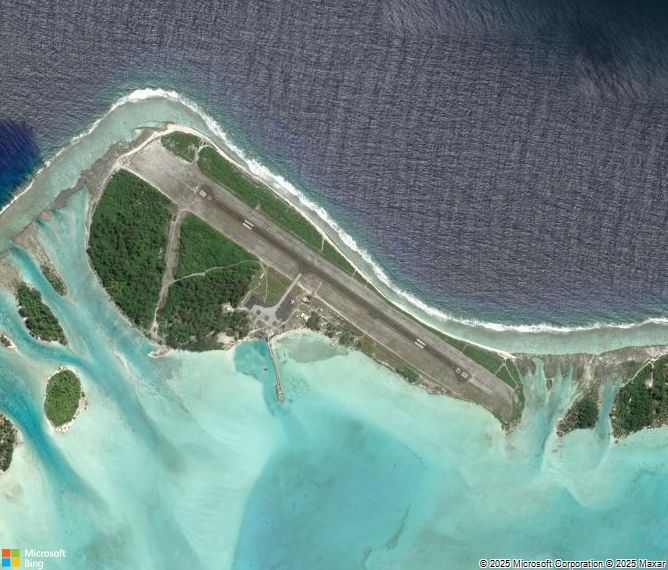 Взлётно-посадочная полоса Bora Bora Airport