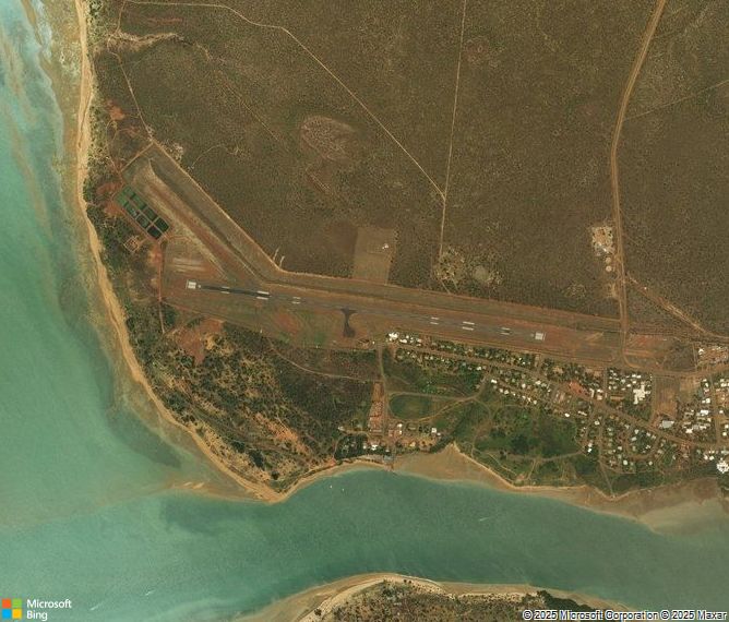 Взлётно-посадочная полоса Mornington Island Airport