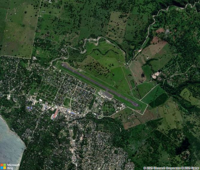 Взлётно-посадочная полоса Port Vila Bauerfield International Airport