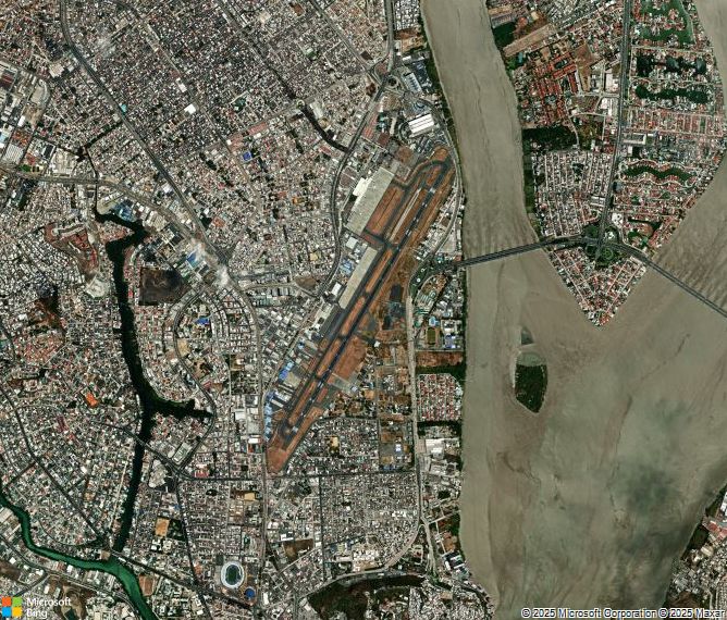 Взлётно-посадочная полоса Guayaquil International Airport