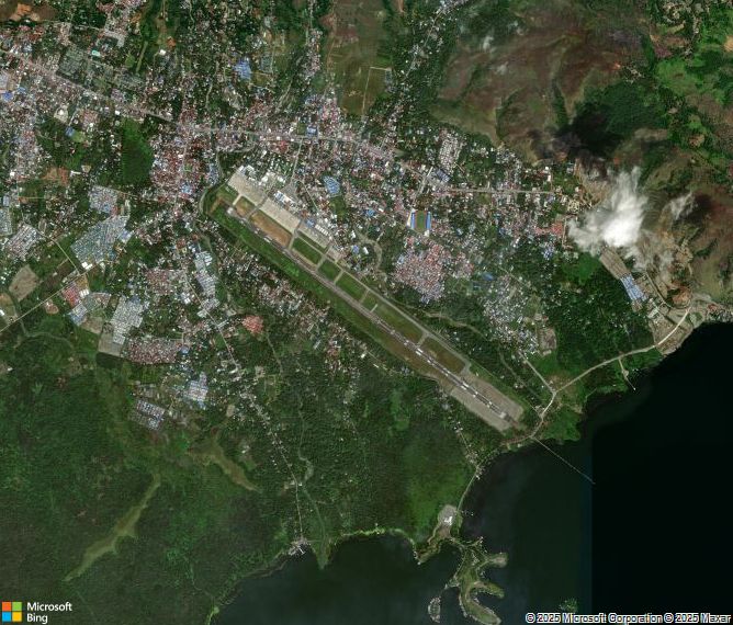 Взлётно-посадочная полоса Jayapura Sentani Airport