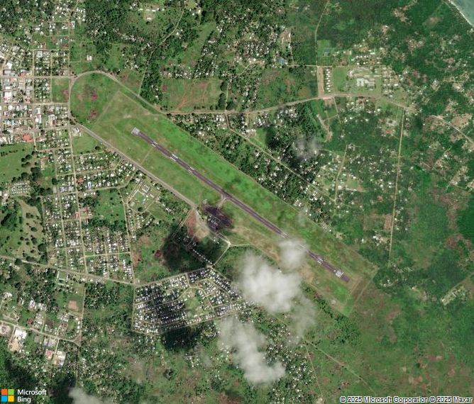 Взлётно-посадочная полоса Kavieng Airport
