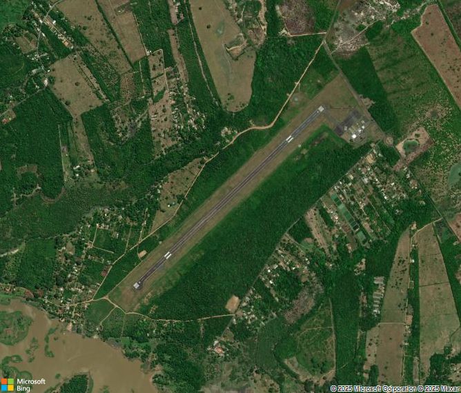 Взлётно-посадочная полоса Parintins Airport