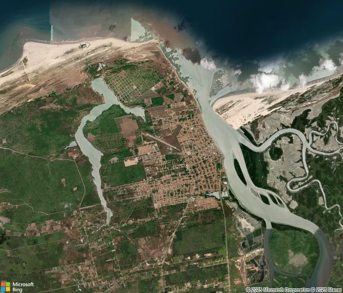 Взлётно-посадочная полоса Camocim Airport