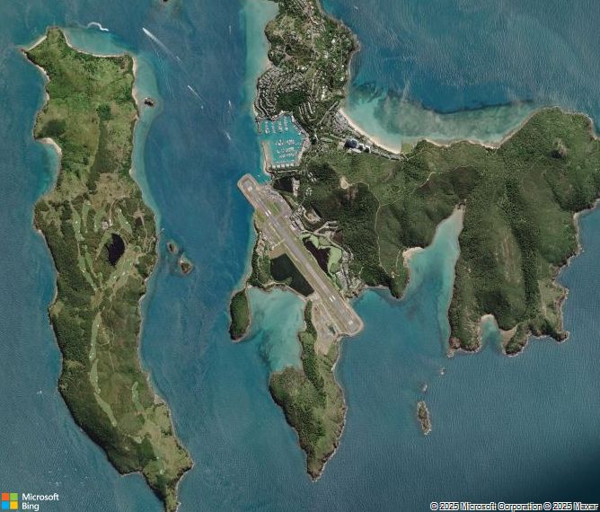 Взлётно-посадочная полоса Hamilton Island Great Barrier Reef Airport