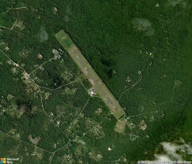 Взлётно-посадочная полоса Ouvea Airport