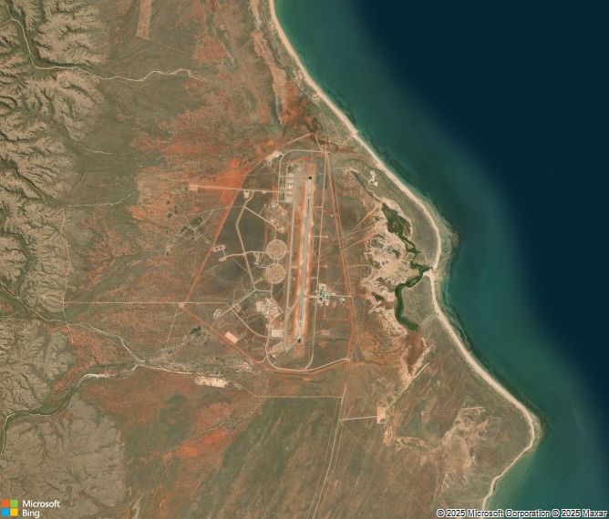 Взлётно-посадочная полоса Learmonth Airport