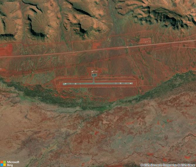 Взлётно-посадочная полоса Solomon Airport