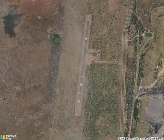 Взлётно-посадочная полоса Blackwater Airport