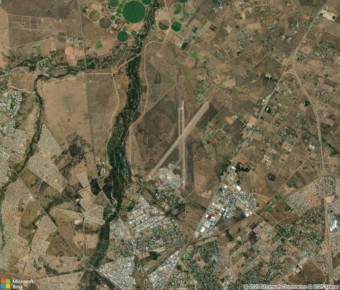 Взлётно-посадочная полоса Polokwane International Airport