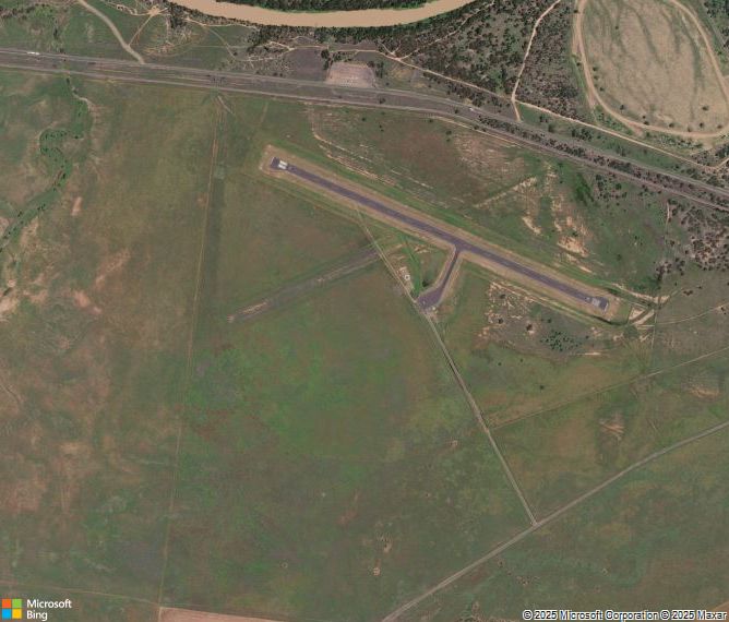 Взлётно-посадочная полоса Mitchell Airport