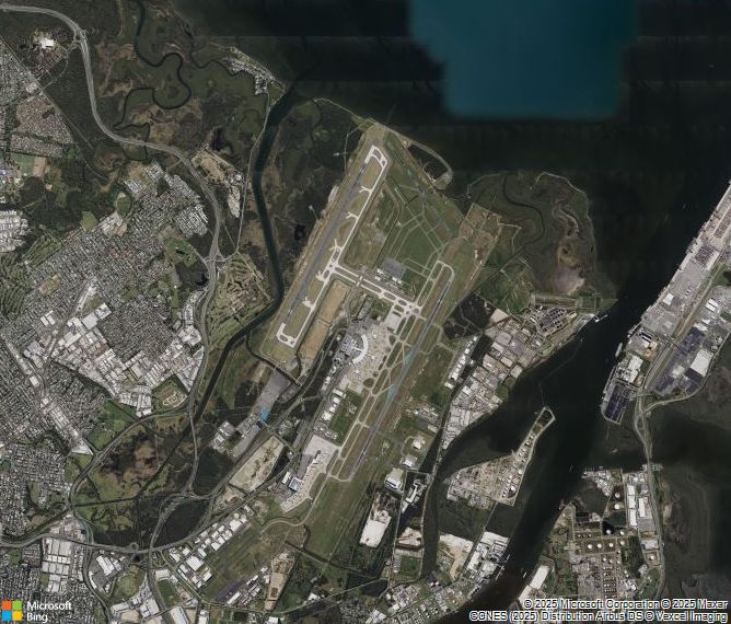 Взлётно-посадочная полоса Brisbane Airport