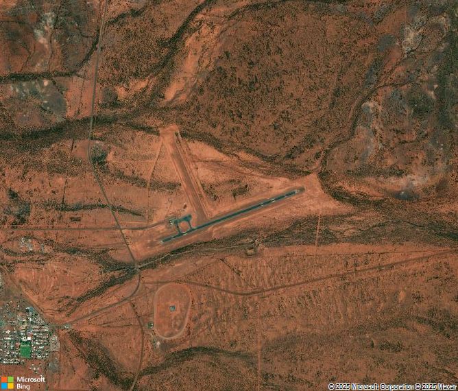 Взлётно-посадочная полоса Laverton Airport