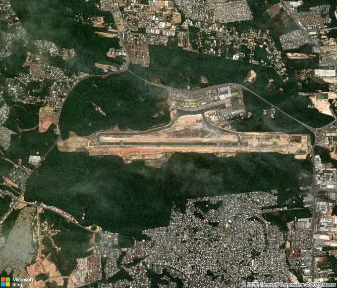 Взлётно-посадочная полоса Manaus Eduardo Gomes International Airport