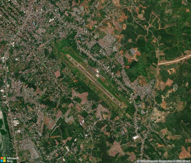 Взлётно-посадочная полоса Bengkulu Fatmawati Soekarno Airport