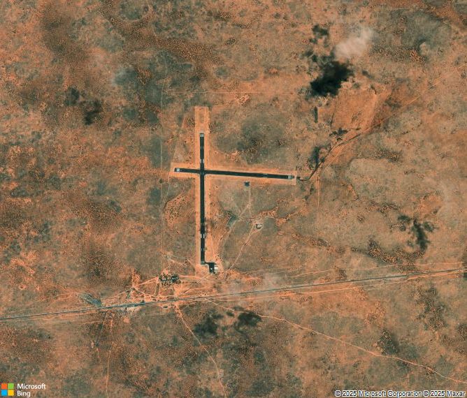 Взлётно-посадочная полоса Forrest Airport