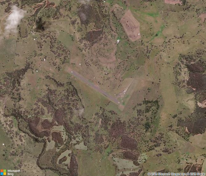 Взлётно-посадочная полоса Coonabarabran Airport