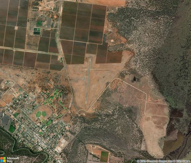 Взлётно-посадочная полоса Balranald Airport