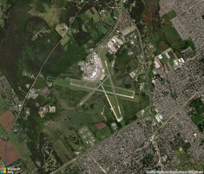 Взлётно-посадочная полоса Buenos Aires Ministro Pistarini International Airport