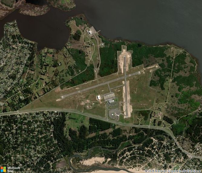 Взлётно-посадочная полоса Punta del Este International Airport