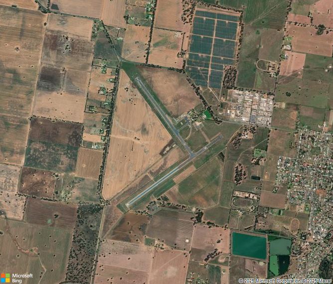Взлётно-посадочная полоса Corowa Airport