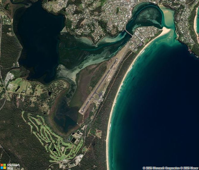 Взлётно-посадочная полоса Merimbula Airport