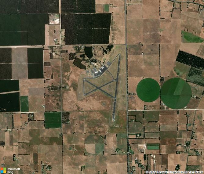 Взлётно-посадочная полоса Mount Gambier Airport