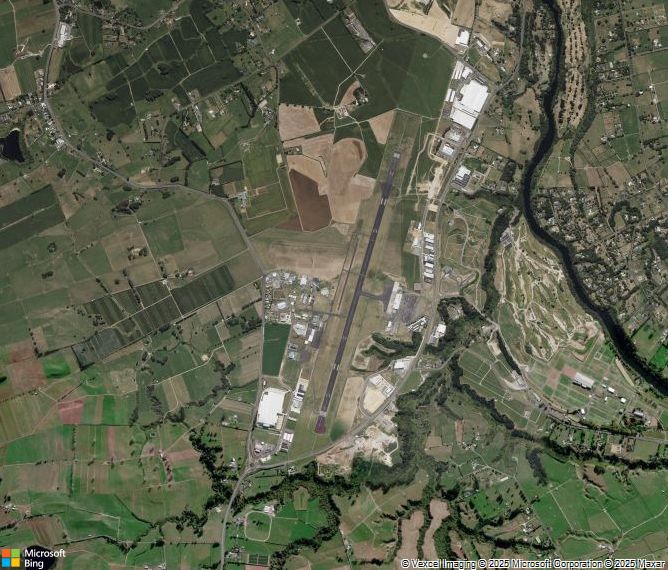 Взлётно-посадочная полоса Hamilton International Airport