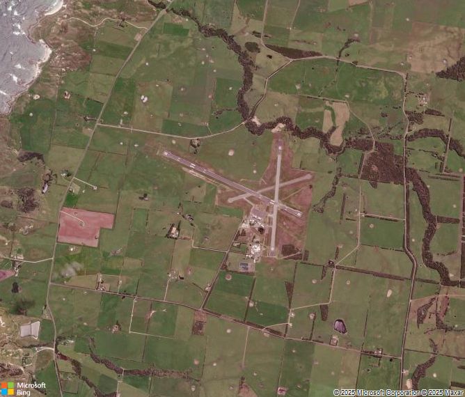 Взлётно-посадочная полоса King Island Airport