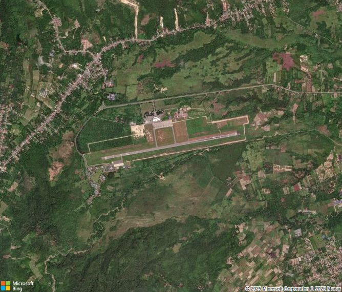 Взлётно-посадочная полоса Kendari Haluoleo Airport