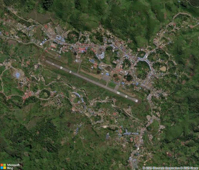 Взлётно-посадочная полоса Oksibil Airport