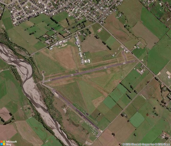 Взлётно-посадочная полоса Masterton Hood Airport