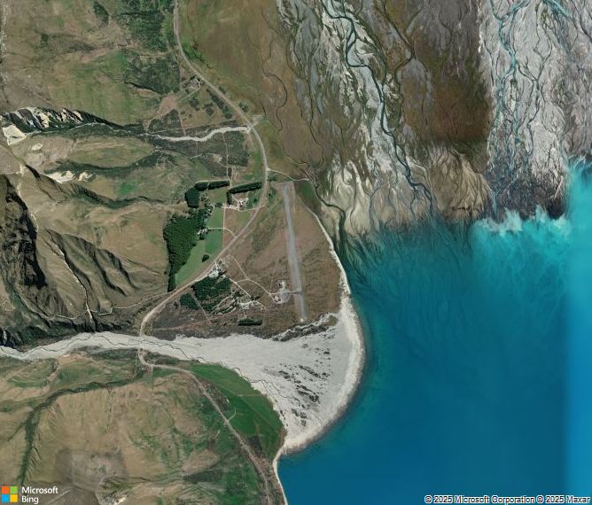 Взлётно-посадочная полоса Mount Cook Airport