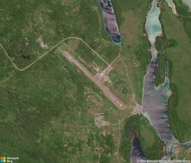 Взлётно-посадочная полоса Langgur Karel Sadsuitubun Airport