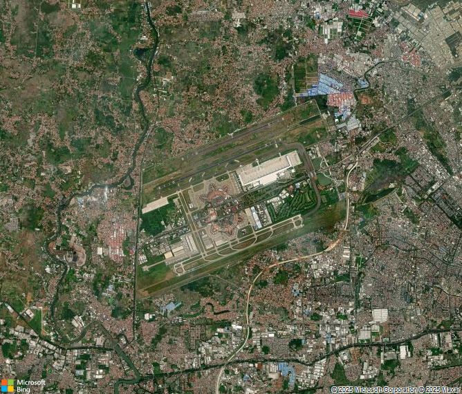 Взлётно-посадочная полоса Jakarta Soekarno Hatta International Airport