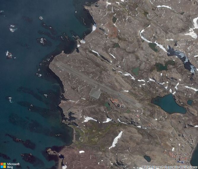Взлётно-посадочная полоса King George Island Teniente R. Marsh Airport