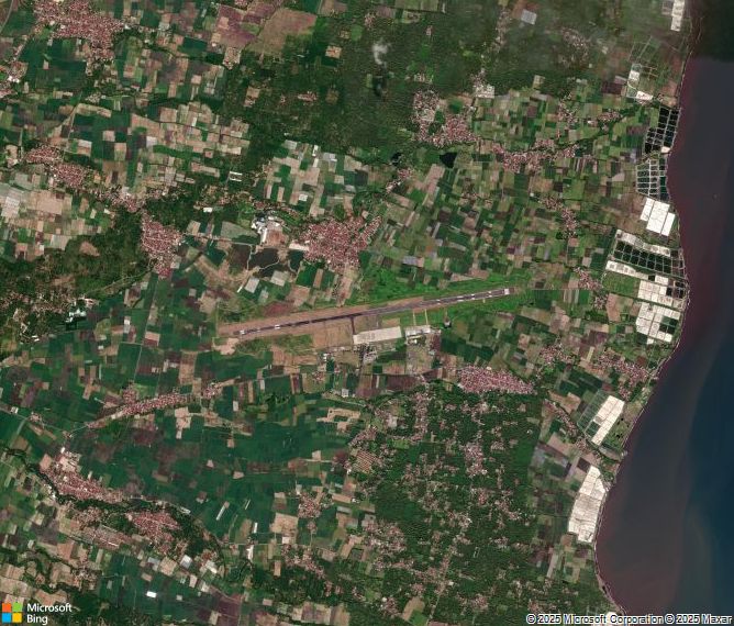 Взлётно-посадочная полоса Blimbingsari Airport