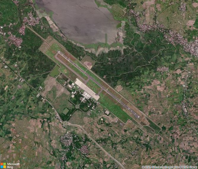 Взлётно-посадочная полоса Lombok International Airport