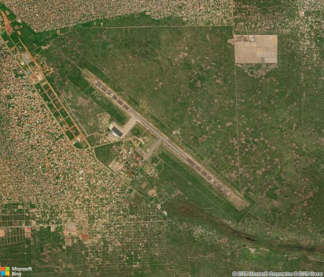Взлётно-посадочная полоса Saurimo Airport